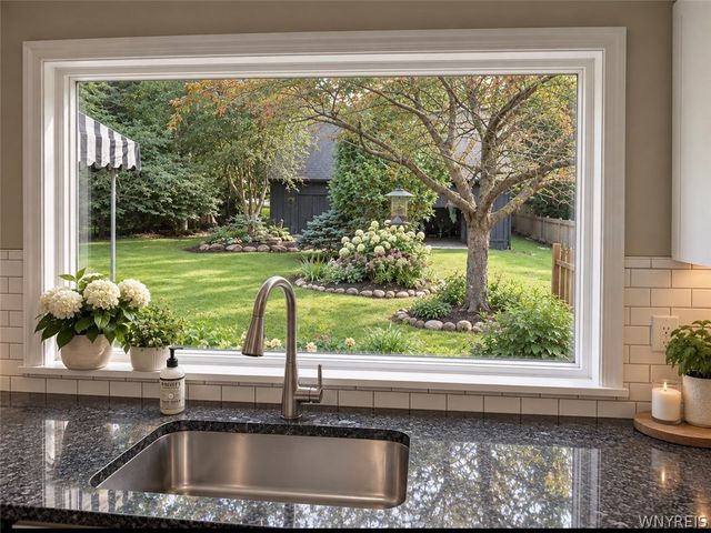 164 Parkdale Avenue, Aurora, NY 14052