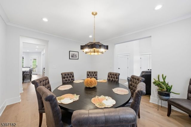 14 Country Ln, Hardyston Twp., NJ 07419