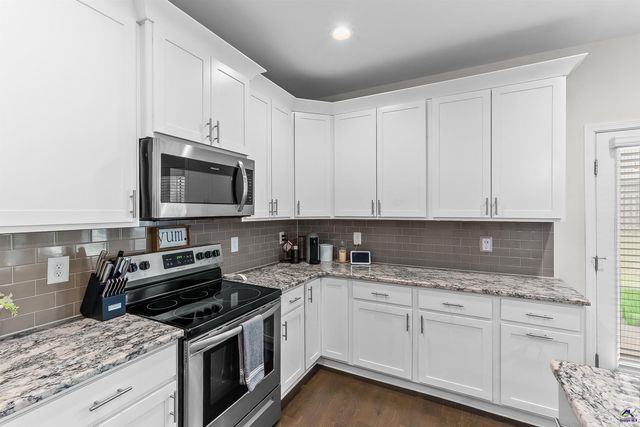 101 Red Cedar Run, Perry, GA 31069