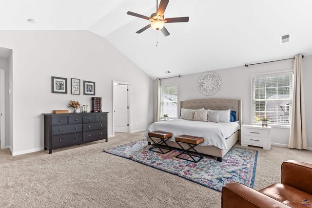 101 Red Cedar Run, Perry, GA 31069