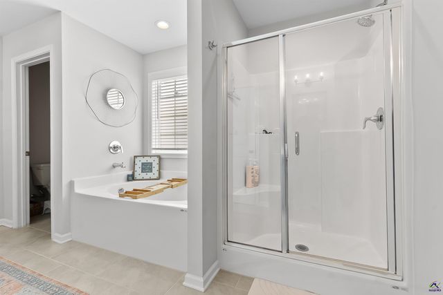 101 Red Cedar Run, Perry, GA 31069