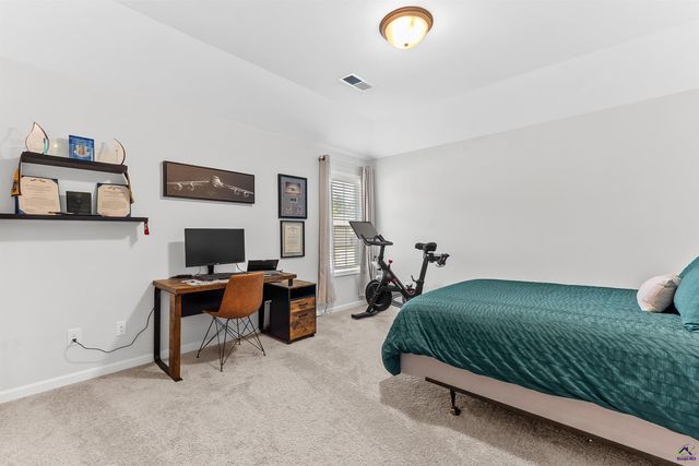 101 Red Cedar Run, Perry, GA 31069