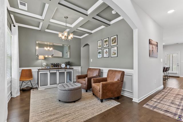 101 Red Cedar Run, Perry, GA 31069