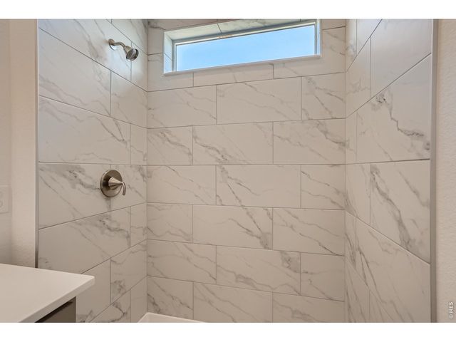 209 Sugar Beet Ln, Berthoud, CO 80513