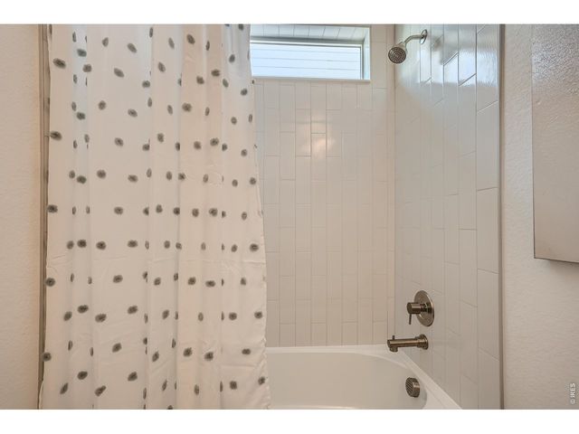 209 Sugar Beet Ln, Berthoud, CO 80513