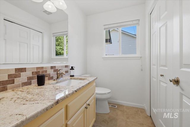 2075 N Springland Pl, Boise, ID 83713