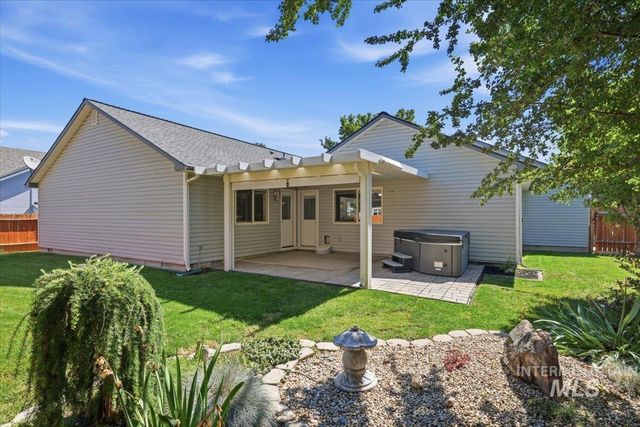 2075 N Springland Pl, Boise, ID 83713