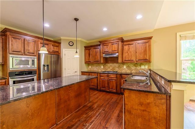 5840 Swift Creek Court, Suwanee, GA 30024