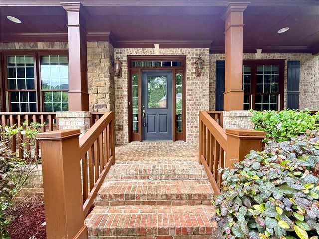 5840 Swift Creek Court, Suwanee, GA 30024