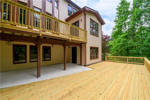 5840 Swift Creek Court, Suwanee, GA 30024