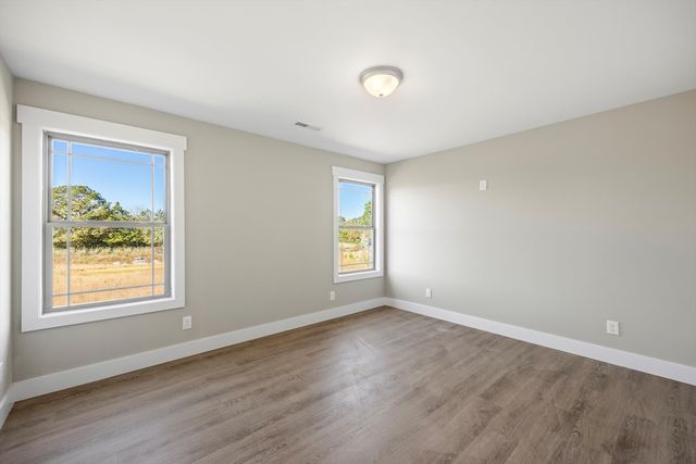 65 Maddox Lane, Chatsworth, GA 30705