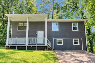 5322 Scarbrough Round, Stone Mountain, GA 30088