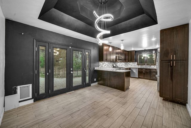 6747 W 450 Road N, Michigan City, IN 46360