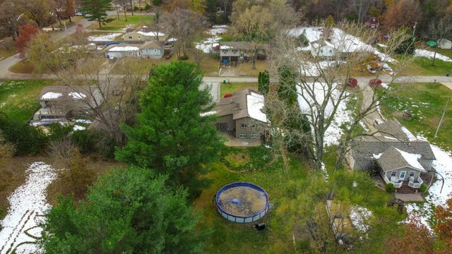 6747 W 450 Road N, Michigan City, IN 46360