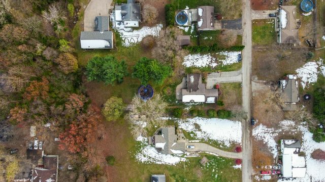 6747 W 450 Road N, Michigan City, IN 46360