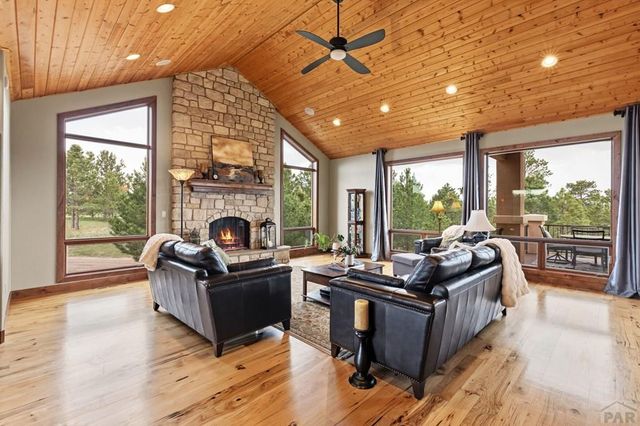 4330 Ridgeway Ln, Colorado Springs, CO 80908