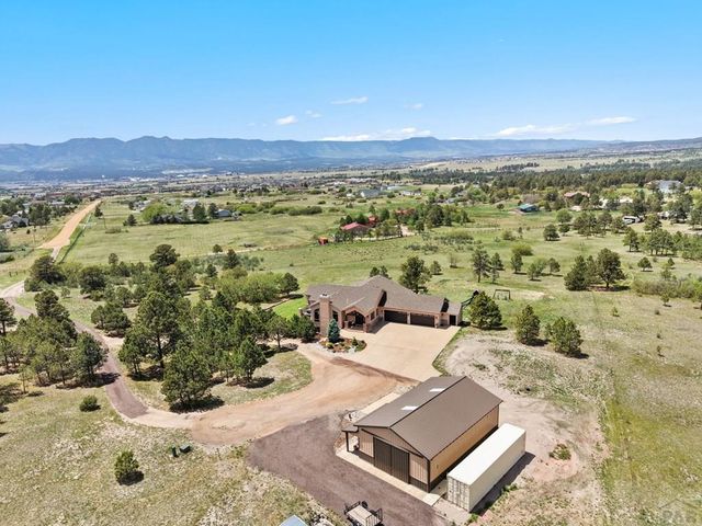 4330 Ridgeway Ln, Colorado Springs, CO 80908