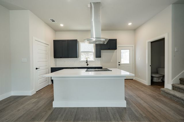 101 Burnett Street, Terrell, TX 75160