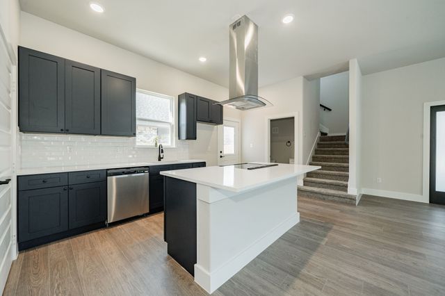 101 Burnett Street, Terrell, TX 75160