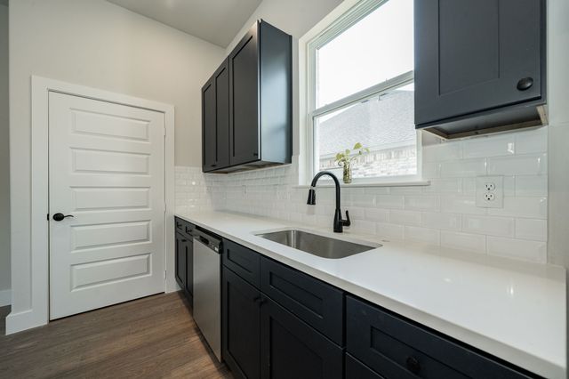 101 Burnett Street, Terrell, TX 75160