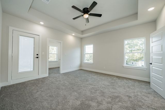 101 Burnett Street, Terrell, TX 75160