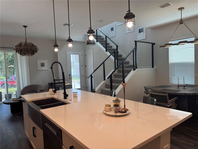 10439 AUSTRINA OAK LOOP, Winter Garden, FL 34787