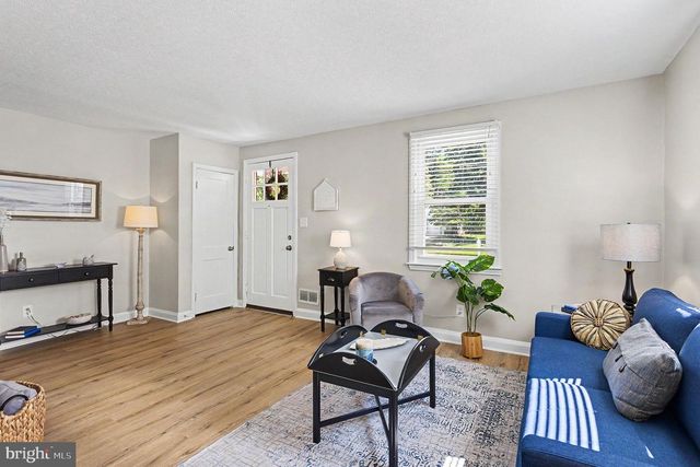 2505 HILLFORD DR, Baltimore, MD 21234