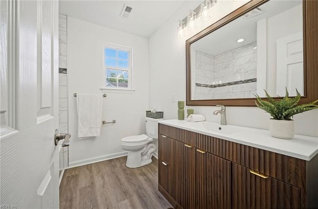 2604 Elkhart ST, Chesapeake, VA 23323