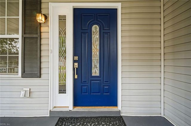 2604 Elkhart ST, Chesapeake, VA 23323