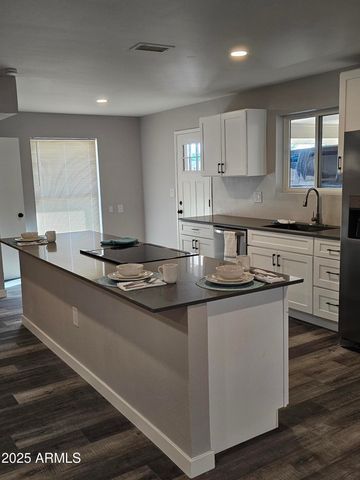 10440 W CHERYL Drive, Sun City, AZ 85351