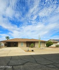 10440 W CHERYL Drive, Sun City, AZ 85351