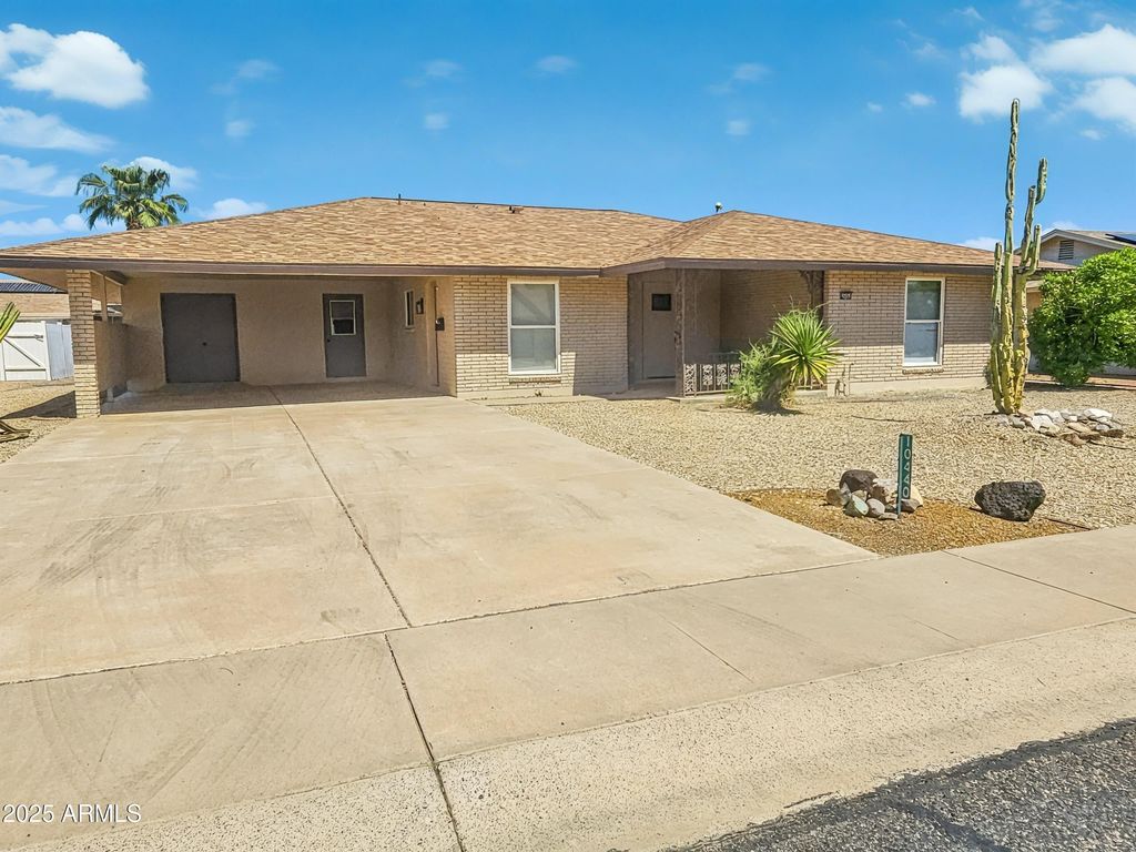 10440 W CHERYL Drive, Sun City, AZ 85351
