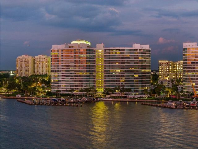 988 BLVD OF THE ARTS 109, Sarasota, FL 34236