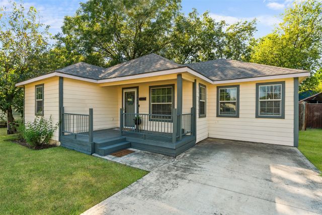 502 Royal Avenue, Grand Prairie, TX 75051