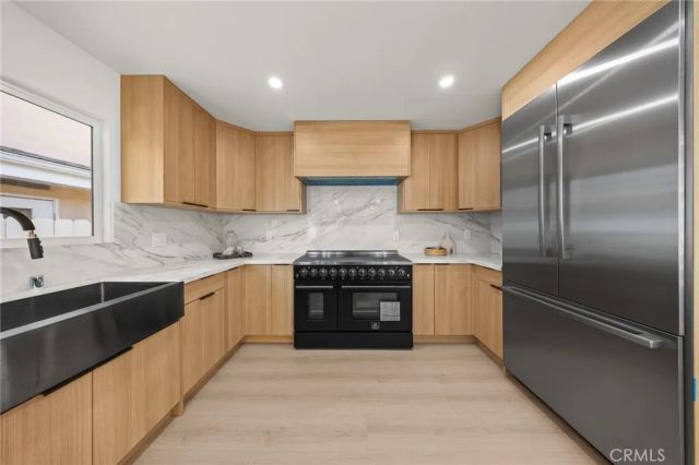 7839 W 80th Street, Playa Del Rey, CA 90293