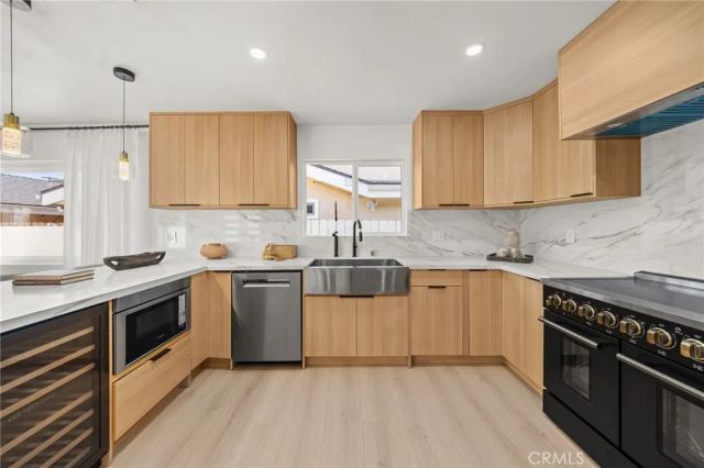 7839 W 80th Street, Playa Del Rey, CA 90293