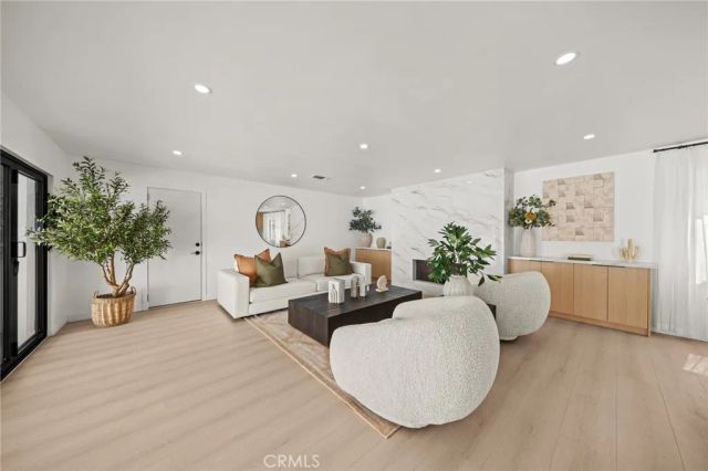 7839 W 80th Street, Playa Del Rey, CA 90293