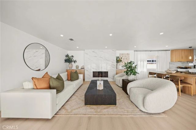 7839 W 80th Street, Playa Del Rey, CA 90293