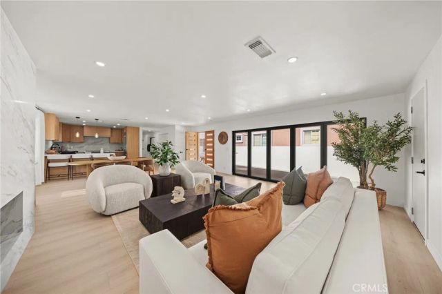 7839 W 80th Street, Playa Del Rey, CA 90293
