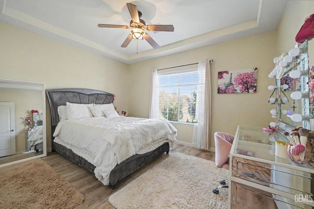 8116 Rockhampton Drive, Bakersfield, CA 93313