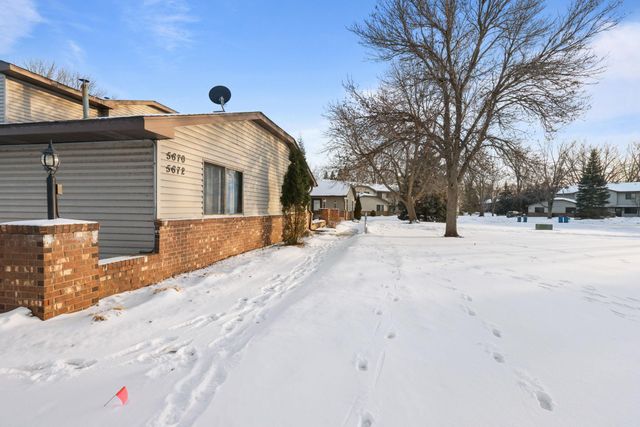 5674 Brandlwood Court 54, White Bear Lake, MN 55110