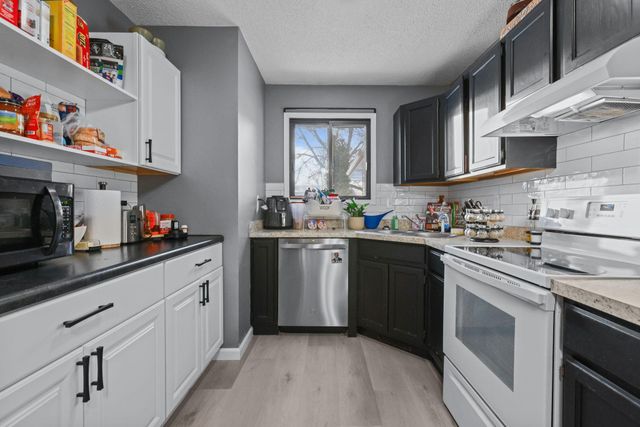 5674 Brandlwood Court 54, White Bear Lake, MN 55110