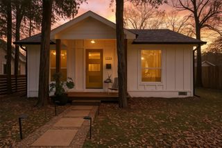 1204 S Waverly Drive, Dallas, TX 75208