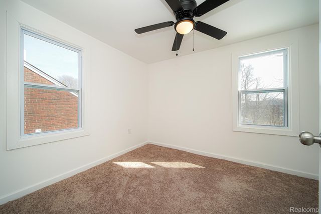 11510 Nottingham Road, Detroit, MI 48224