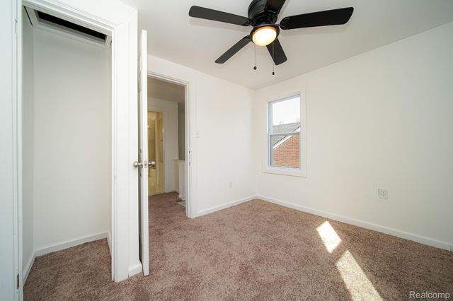 11510 Nottingham Road, Detroit, MI 48224