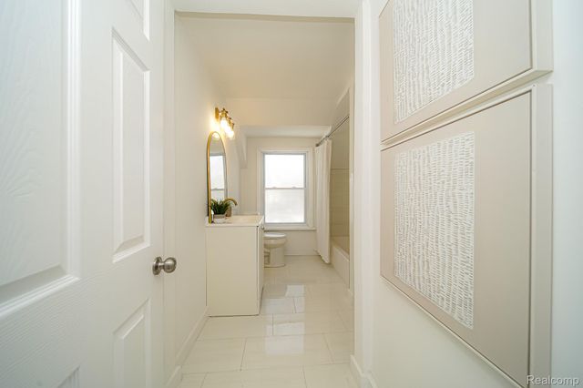 11510 Nottingham Road, Detroit, MI 48224