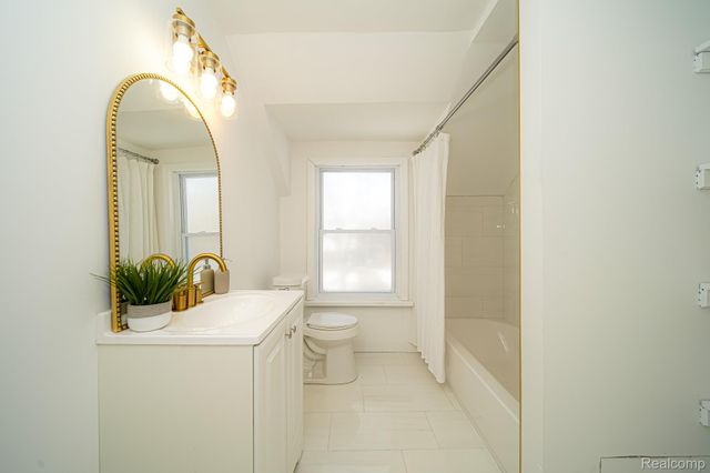 11510 Nottingham Road, Detroit, MI 48224