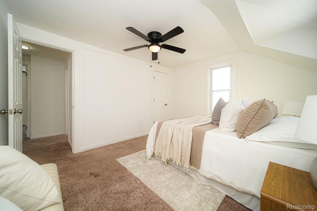 11510 Nottingham Road, Detroit, MI 48224