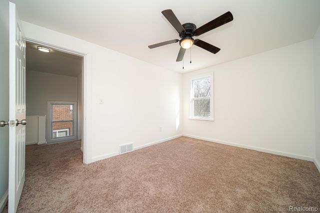 11510 Nottingham Road, Detroit, MI 48224