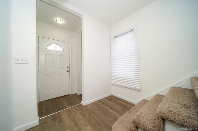 11510 Nottingham Road, Detroit, MI 48224